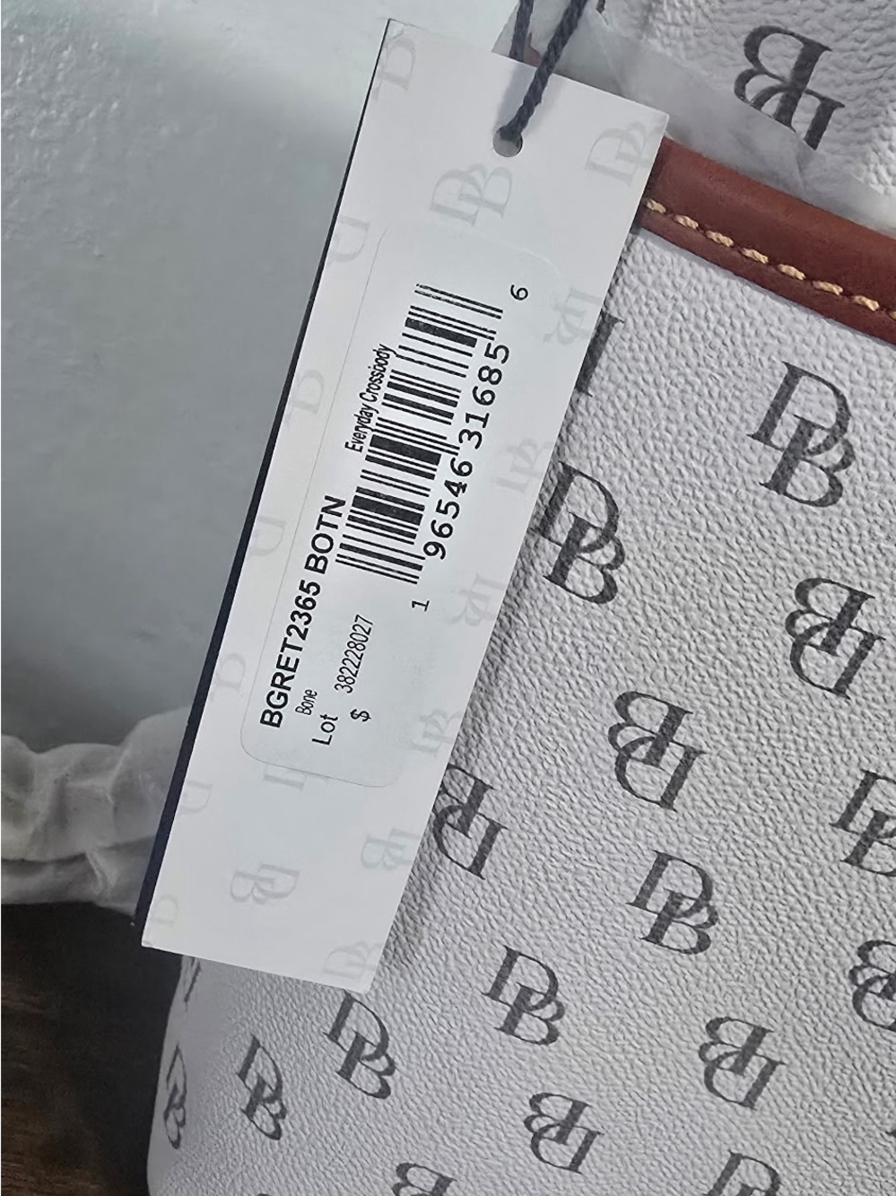 NWT Dooney & Bourke Cream Monogram Crossbody with Brown Trim - Picture 4 of 5